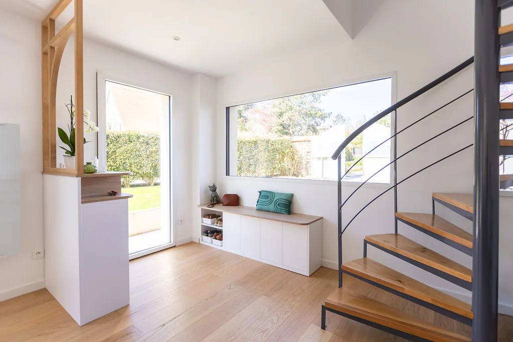 Aménagement et mobilier sur mesure d’une maison individuelle – Thoiry — vue 25