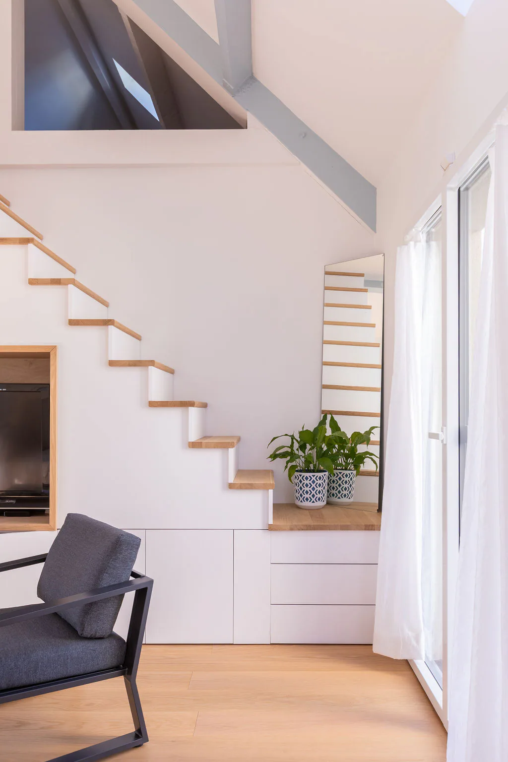 Aménagement et mobilier sur mesure d’une maison individuelle – Thoiry — vue 35